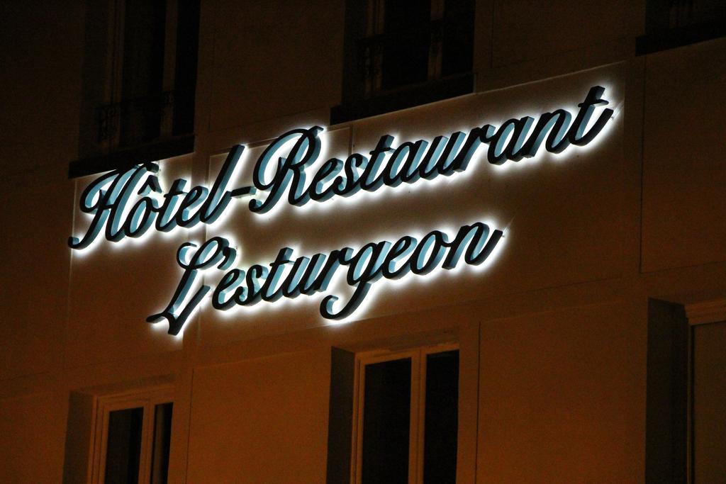 Hotel L'Esturgeon Poissy Ngoại thất bức ảnh